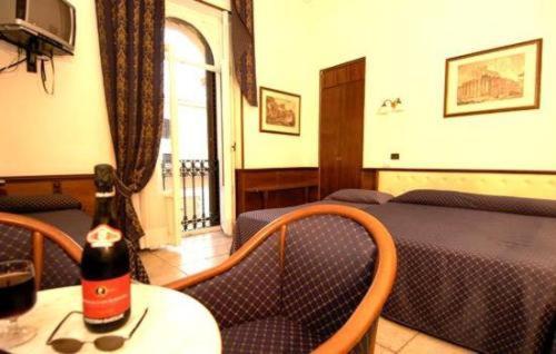 Dreibettzimmer